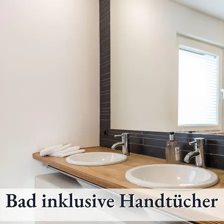 Relaxapartment Fuer Bis Zu 8 Gaeste, Familienfreundlich, Mit Viel Platz Und Garten Ferienhaus